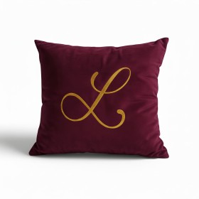 Cuscino in Velluto Bordeaux Personalizzato con Iniziale in Oro Cuscino in Velluto Bordeaux Personalizzato con Iniziale in Oro
