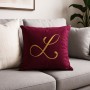 Cuscino in Velluto Bordeaux Personalizzato con Iniziale in Oro