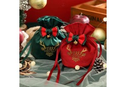 Le migliori idee regalo Natale 2025: sorprese e tendenze da non perdere